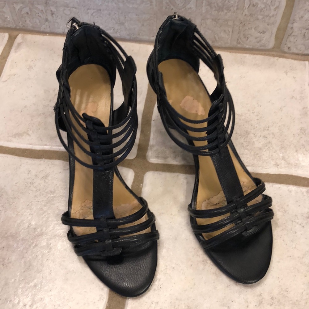 Nine West black sandals
